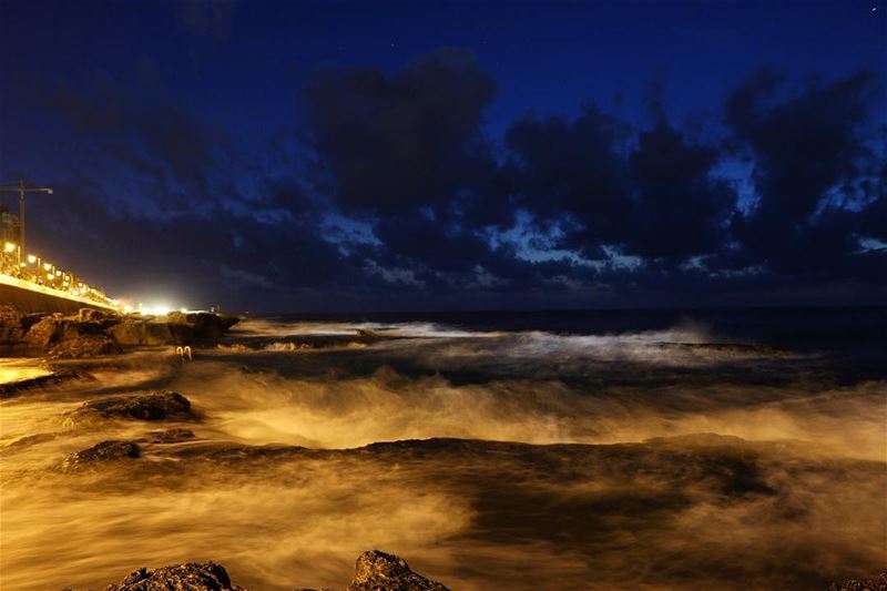 Another  peaceful  moment.... sunset sunsetpics sunsetlovers... (Beirut, Lebanon)