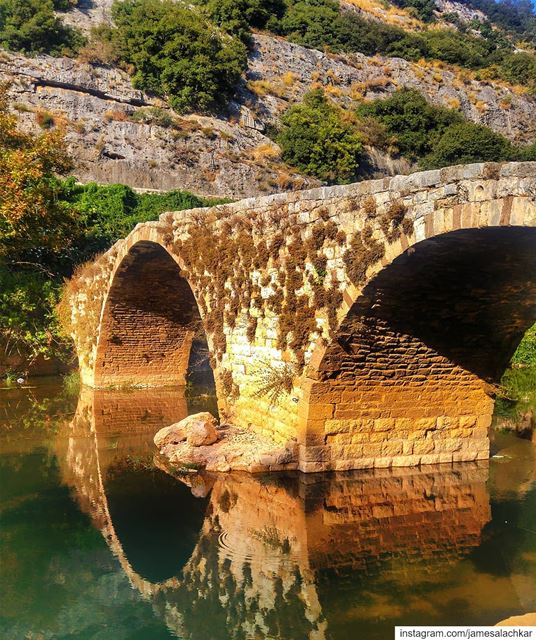 Another pic for the famous bridge in nahr el kalb 😍 lebanonrepublic... (Nahr al-Kalb)