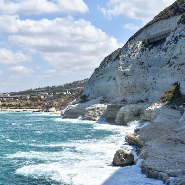 Après la pluie le beau temps 🌧👋🏻•••••••••••••••••••••••••••••••••••... (En-Naqourah, Liban-Sud, Lebanon)