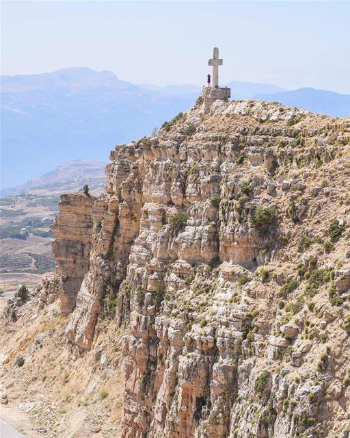 Aqoura, Mount Lebanon 🇱🇧..... proudlylebanese  beautifullebanon ... (Akoura, Mont-Liban, Lebanon)