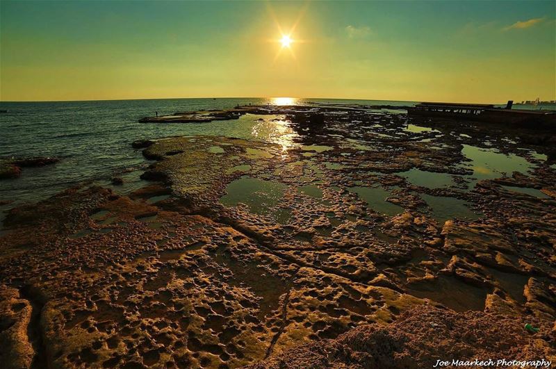 Are you dreaming? Stop dreaming; come and watch the sunset, it is better... (Byblos, Lebanon)