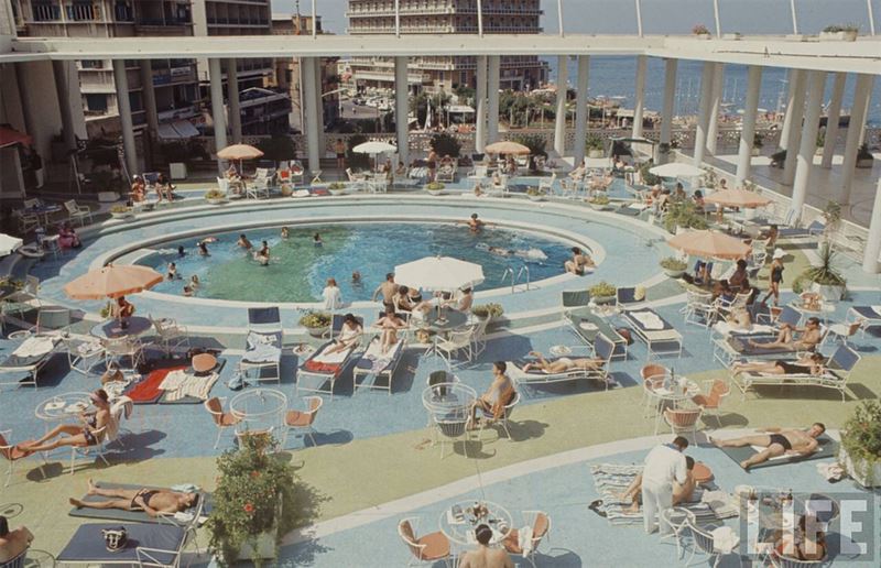 🇱🇧 Arraste as fotos para o lado e veja Beirute nos anos 60, tempos... (Beirut, Lebanon)