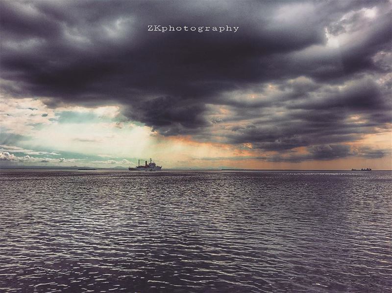 Art is a marriage of the conscious and the unconscious. •Jean Cocteau •... (Manila, Philippines)