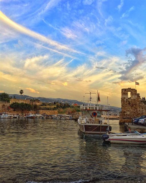 Artsy Fartsy Nature... 🎨  shareyourparadise  shotzdelight  majestic_earth... (Byblos, Lebanon)