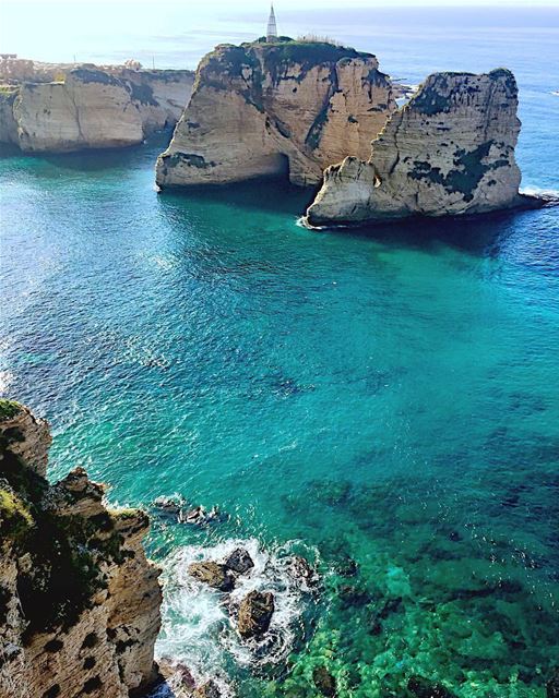 As clear and beautiful as it can get ❤️By @bassemz1970  Rawché  Rawshe ... (Raouche Rock , Beirut , Lebanon)