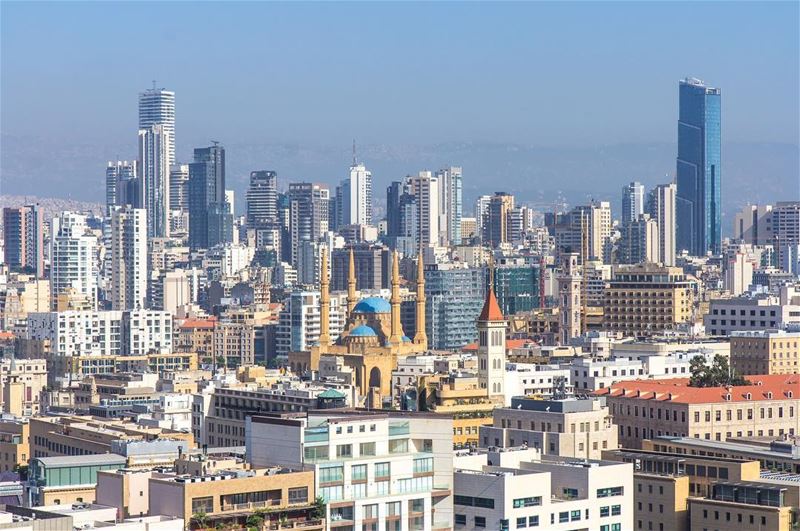 Às vezes podemos encontrar os melhores ângulos de Beirute olhando a cidade... (Beirut, Lebanon)
