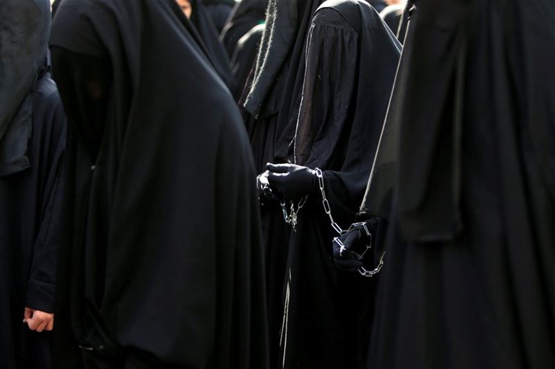 Ashoura 2016 -  Chained Women