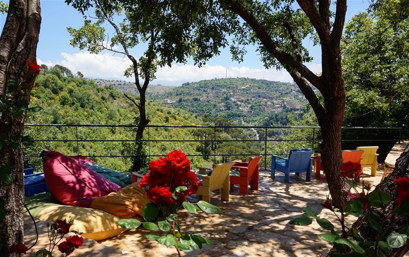 Aspire for a peaceful and cool weekend and you will definitely be blessed... (Dayr Al Qamar, Mont-Liban, Lebanon)