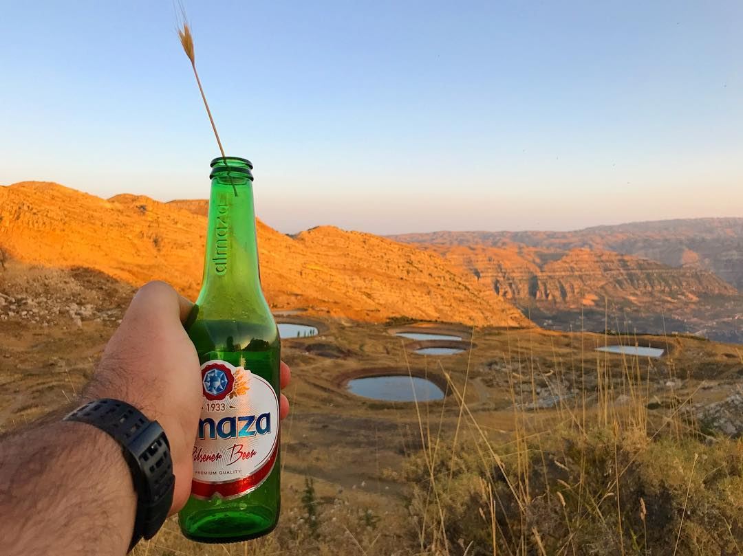 Atyab Beera! 🍺 lebanon 🇱🇧  beer 🍻 wein_maher 🤷🏻‍♂️........... (Akoura, Mont-Liban, Lebanon)