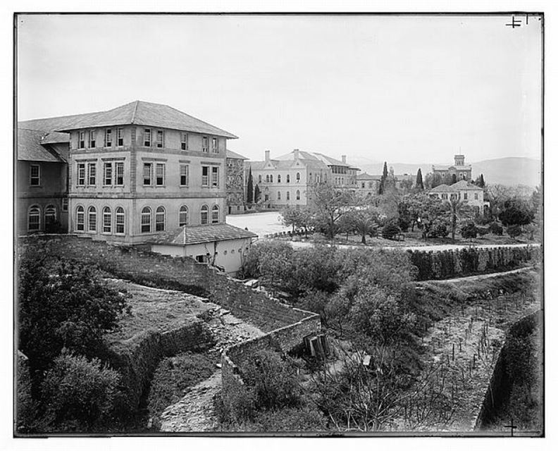 AUB  1900s