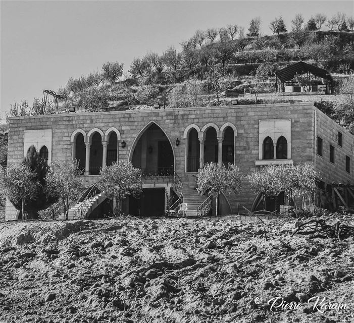  autum  photography  monochrome  house monochromatic  nature mountain ... (Niha, Béqaa, Lebanon)