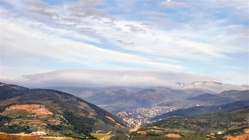  aviewfromthetop  for  fardis  and  hibariyeh  mountains  clouds ...