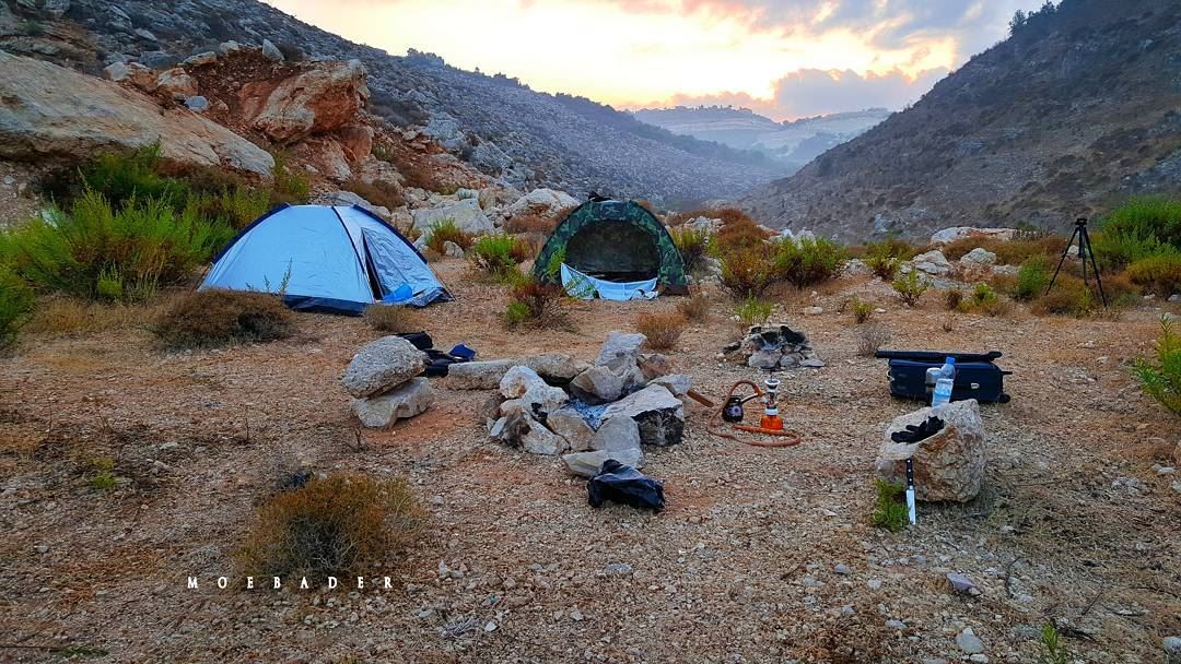 •away from the city• camping  photooftheday  awayfromthecity  campingfun... (Qana, Lebanon)