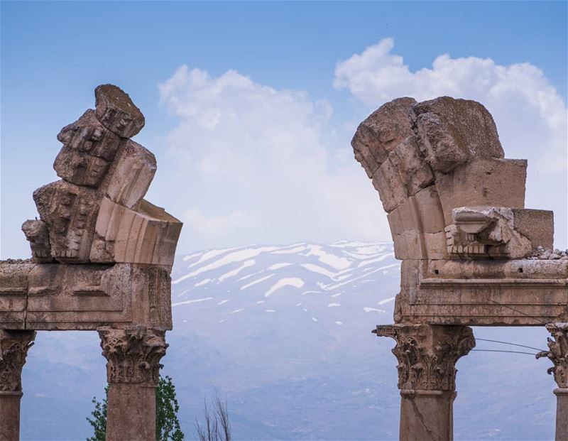Baalbeck frames the melting snow ... (Baalbek, Lebanon)