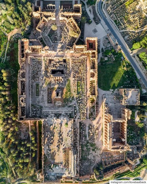  Baalbeck like never seen before ❤📸 @rami_rizk89 Baalbeck ...