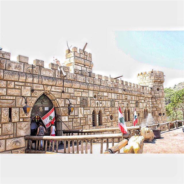 Back in time in history🗝  history  castle  asermoussa  deirelqamar ...