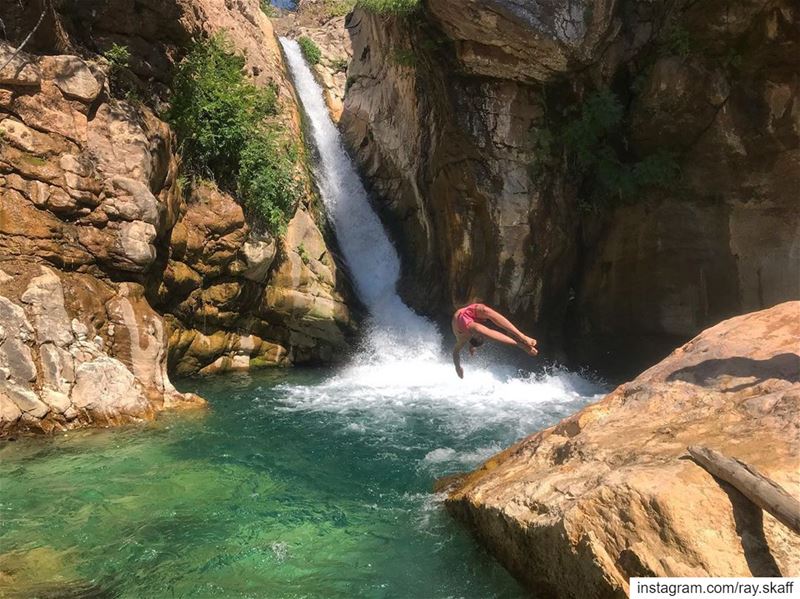 Backflip‼️.. allmotivated ............... lebanon ... (Waterfall)