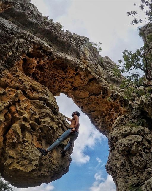 Bad day to wear Jeans  architectonthemove ⚠️ Competition Time ⚠️ I've... (Feitroun, Mont-Liban, Lebanon)