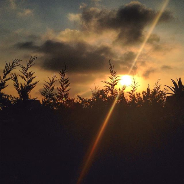 Ballouneh, Lebanon!  lebanon  ballouneh  sun  sunset  cloud  clouds ...