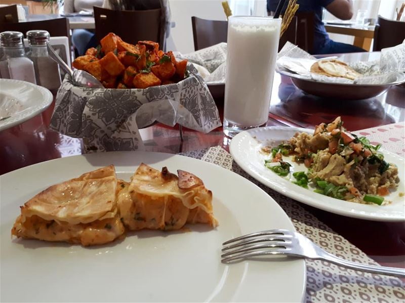 Batchig 💋..... armenian  lebanese  restaurant  food  cuisine  tasty...