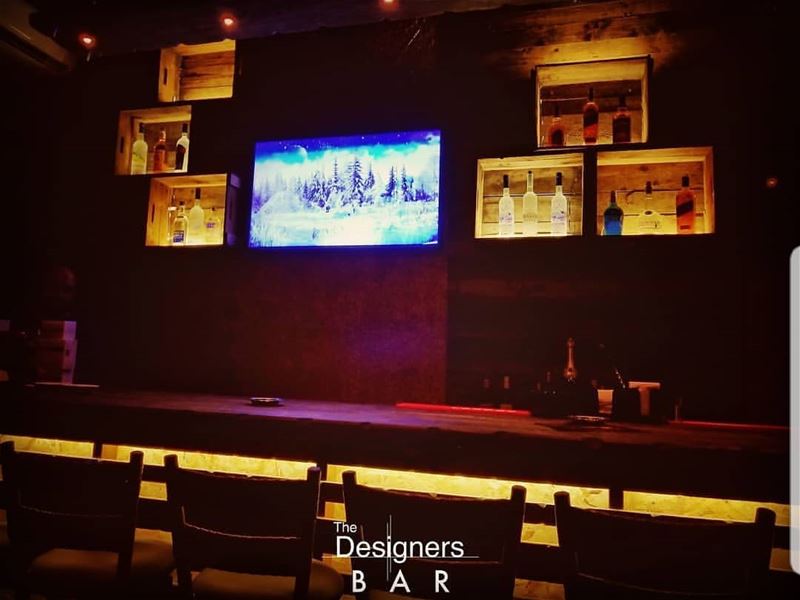  batroun  cheers  designers_bar  batrounnightlife  batrouning  bebatrouni ... (The Designers Bar)