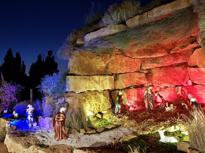  batroun  christmas  christmastime  grotto  jesus  bebatrouni  Lebanon ... (Batroûn)