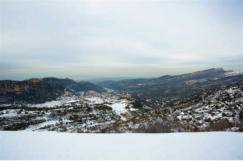  batroun  douma  village  mountains  snow  snowtime  bebatrouni  lebanon ... (Douma, Liban-Nord, Lebanon)