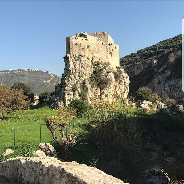  batroun  hamat  msaylha  castle  fortress  bebatrouni  Lebanon ... (Mseilha Fort)