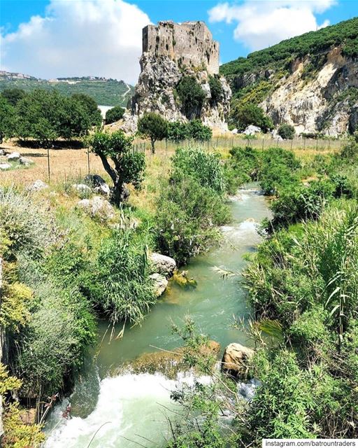  batroun  hamat  البترون_سفرة  msaylha  castle  fortress  river  nature ... (Mseilha Fort)