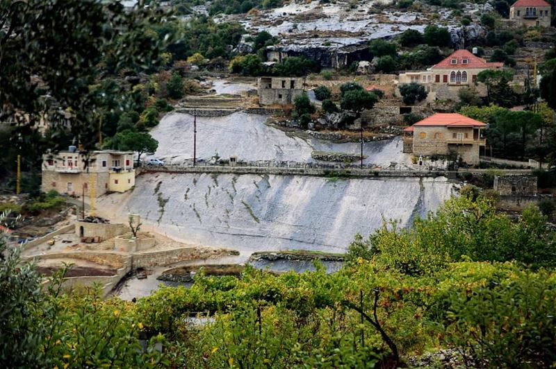  batroun  hardine  village  bebatrouni  lebanon  northlebanon ... (Hardîne, Liban-Nord, Lebanon)