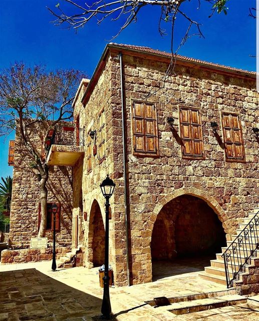  batroun  old  house  oldhouses  oldcity  heritage  legacy  bebatrouni ... (Batroûn)