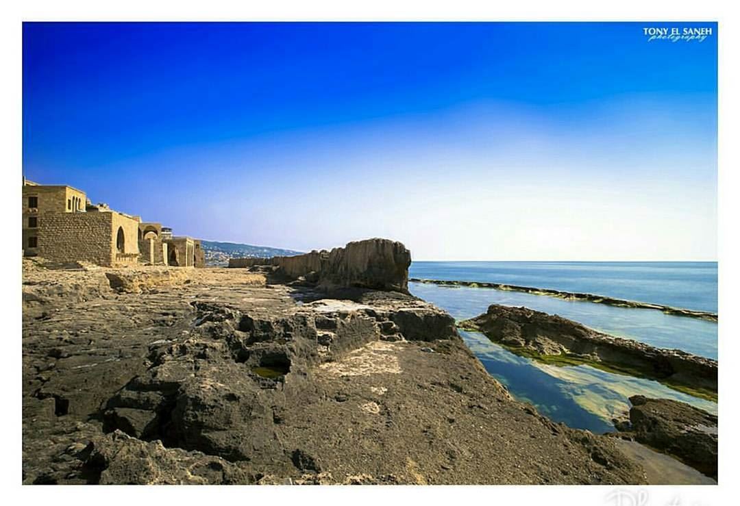  batroun  phoenician  wall  saydet_el_baher  mediterranean  sea ... (Phoenicien Wall)