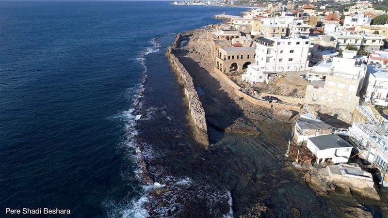  batroun  phoenician  wall  sea  mediterraneansea  batrounbeach ... (Phoenicien Wall)