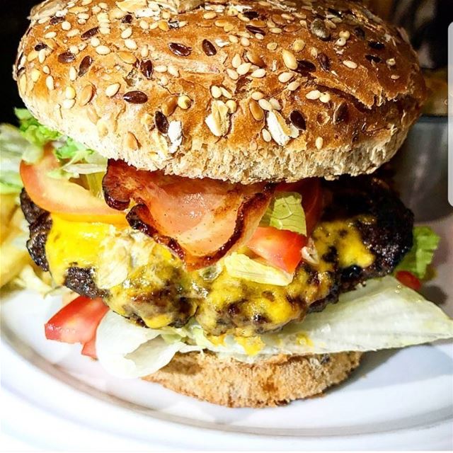  batroun  restaurants  merchak @michomerchak  burger  foodies  foodlover ... (Merchak Cafe- Batroun)