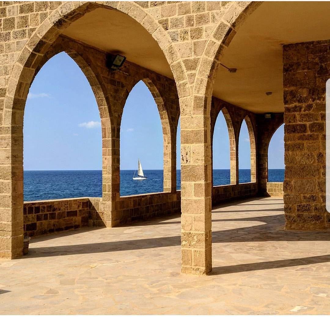  batroun  saydet_el_baher  old  church  phoenician  wall  sea ... (Batroûn)