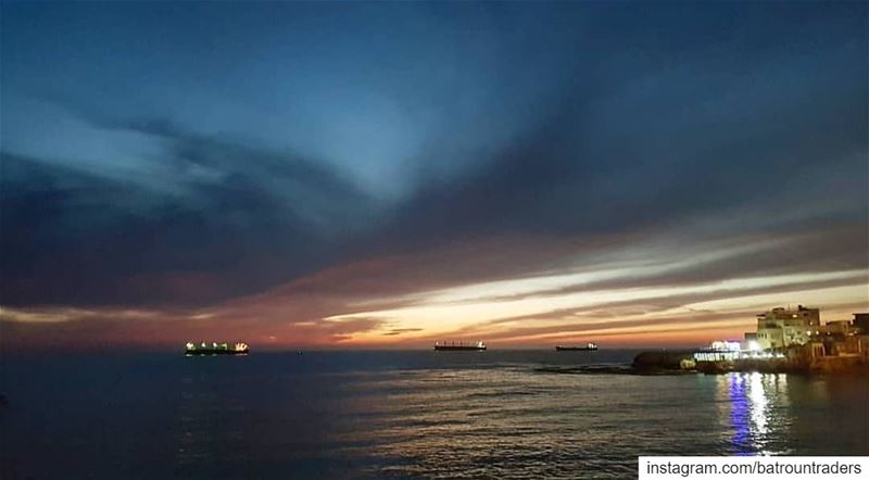  batroun  sunset  bolero  bahsa  beach  bay  batrounbeach  batrouncoast ... (Bolero Batroun)