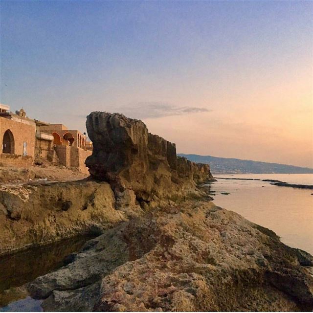  batroun  sunset  phoenician  wall  mediterranean  sea  mediterraneansea ... (Phoenicien Wall)