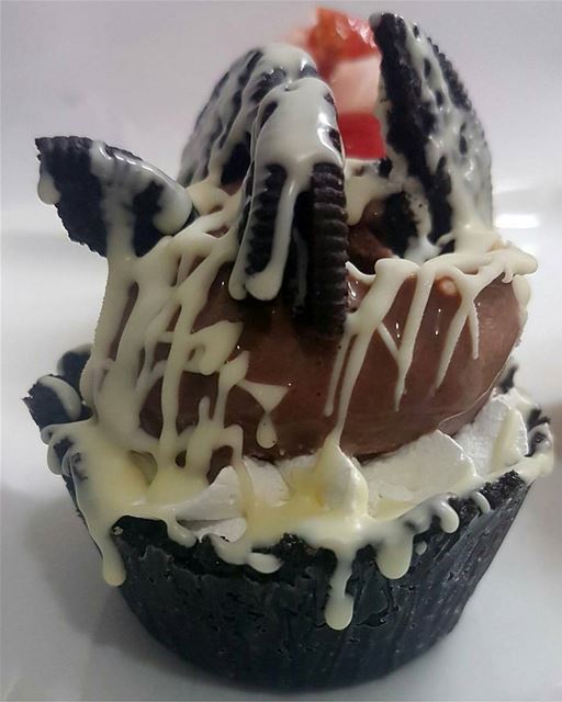  batroun  toutdesweet  oreo  cup   icecream  chocolate  bebatrouni ... (Tout de sweet batroun)