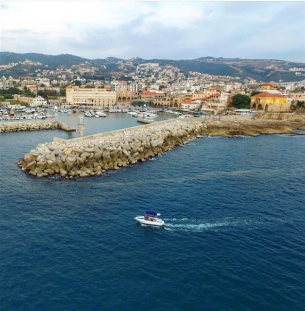  batroun  البترون_سفرة  city_by_the_sea  mina  marina  boat  sailing ... (Batroûn)