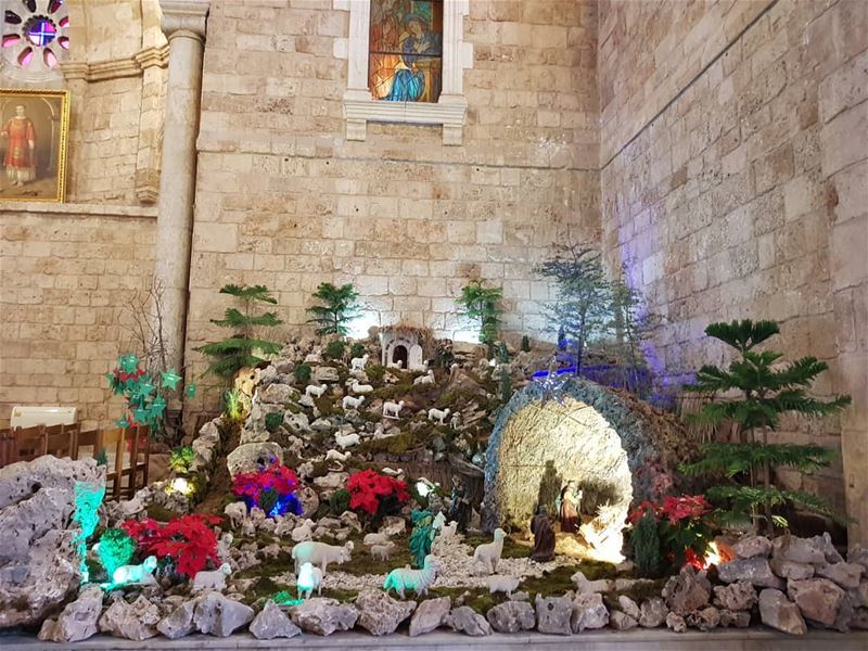  batroun  مغارة_الميلاد  البترون_سفرة  christmas  christmastime ... (Eglise St. Estephan Batroun)