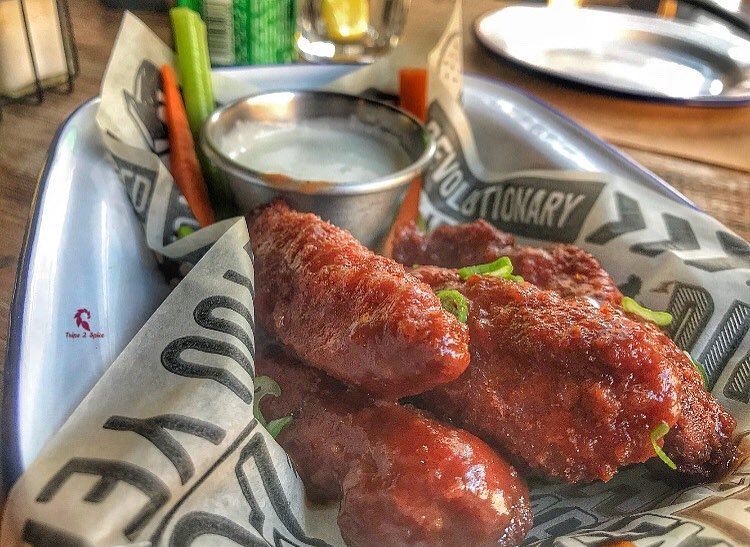 BBQ Chicken Tenders, Anytime Baby 🤩 .====================📍 @thecorner_l (Beirut Souks)