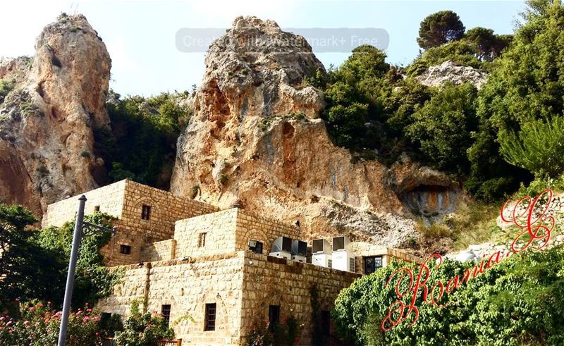  bcharre  gibranhometown  gibranmuseum  photooftheday ... (Gibran Museum)