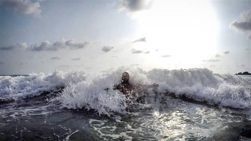 Be A  Warrior Not A Worrier 😎 Swimming  BigWave  WaterSplash  Byblos ... (Byblos - Jbeil)