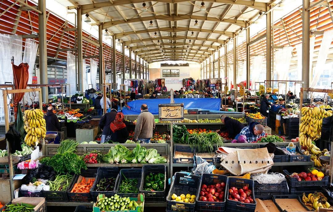 •be humble❤مش عيب أو غلط إذا دخلت ع سوق الخضار بمدينة صور أو "الحسبة" ، ل (Tyre, Lebanon)
