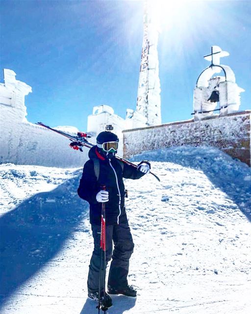 Be up there. Forget everything. Just focus ⛷❄️  ski snowseason skilover... (Mzaar Ski Resort Kfardebian)