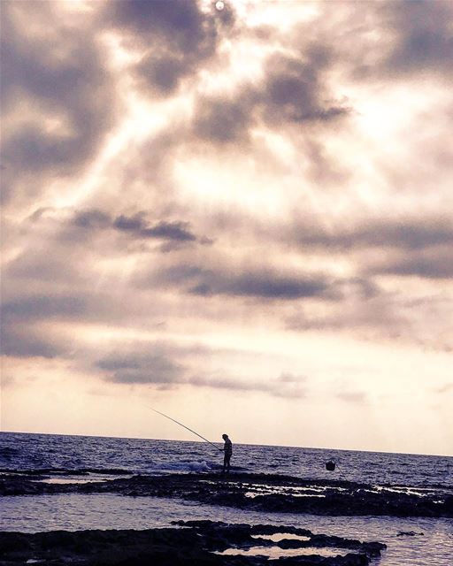  beach  sun  nature  water  ocean  lake  instagood  photooftheday ... (Halat, Mont-Liban, Lebanon)