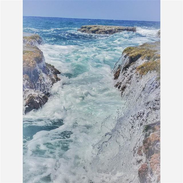 ... beautiful, mysterious, wild and free 🌊 🌊 💙 ... (El Mounsef, Mont-Liban, Lebanon)