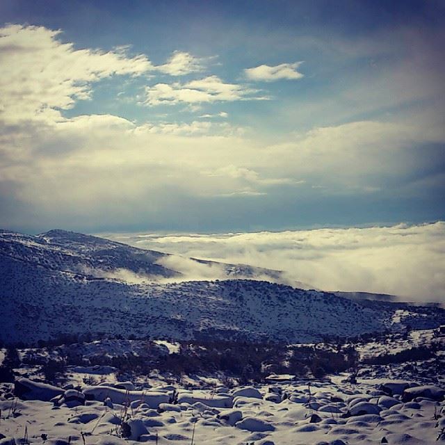  beautiful  scene  from  hasbaya  shebaa  road  snow  mountains ...