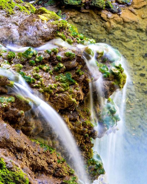 .Beautiful Structures of Mother nature and waterfalls. Jehlieh waterfalls... (Jehliyeh River)