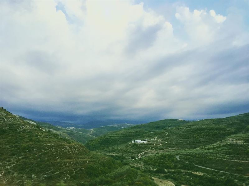 Beautiful sunsets need cloudy skies.- Paulo Coelho  lebanon ... (Kfar Hâta, Liban-Nord, Lebanon)